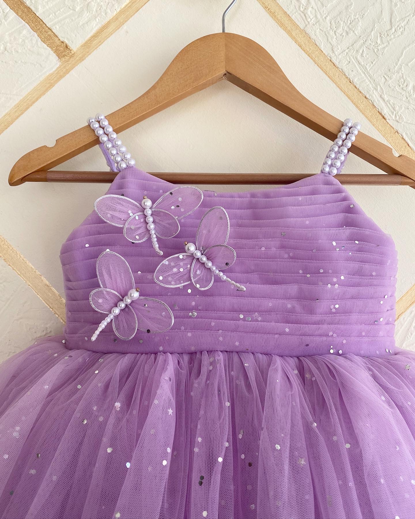 4E88B8EA-9F85-44A6-AD1E-5F2481981A1E