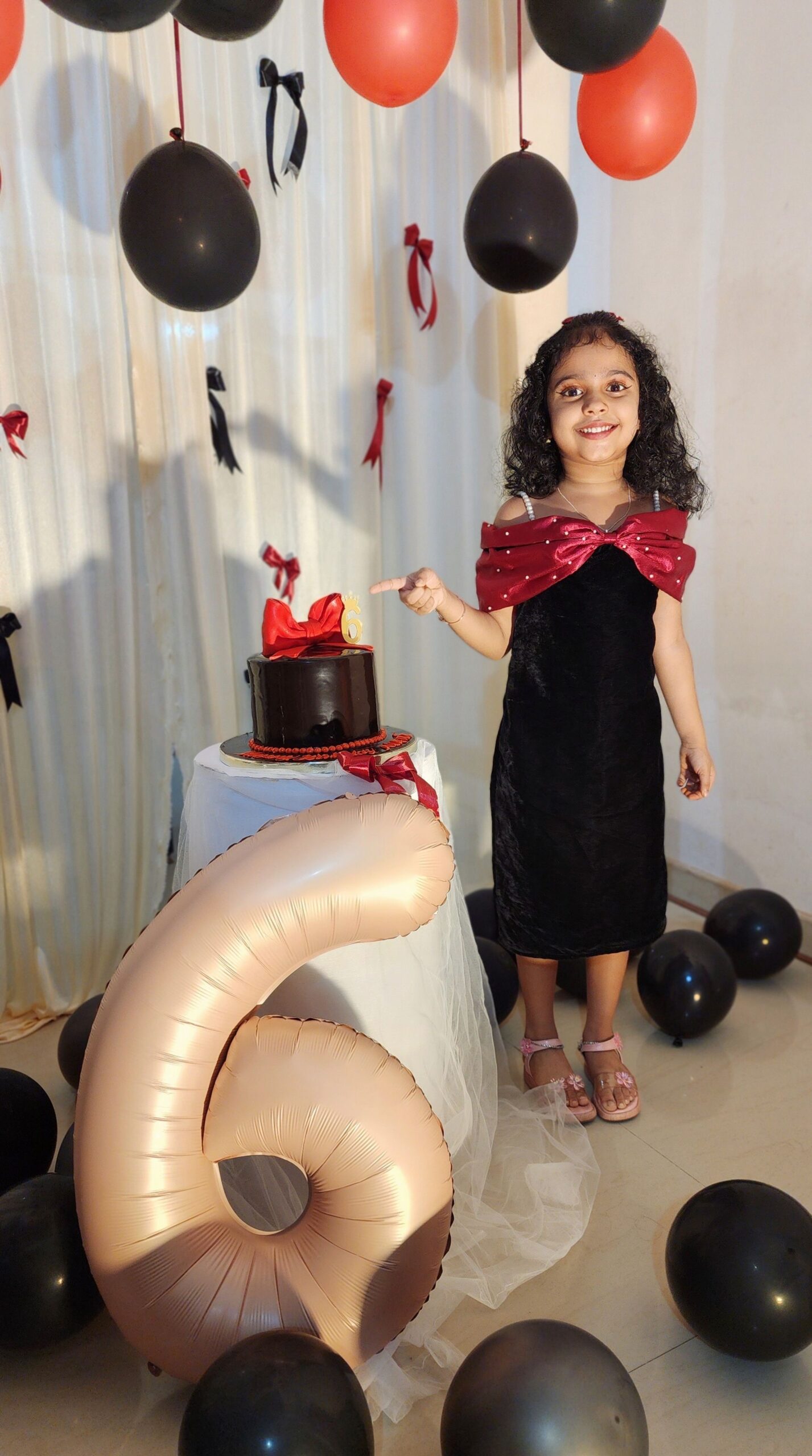 6F10E9EA-177F-42B3-860E-98E558D87242