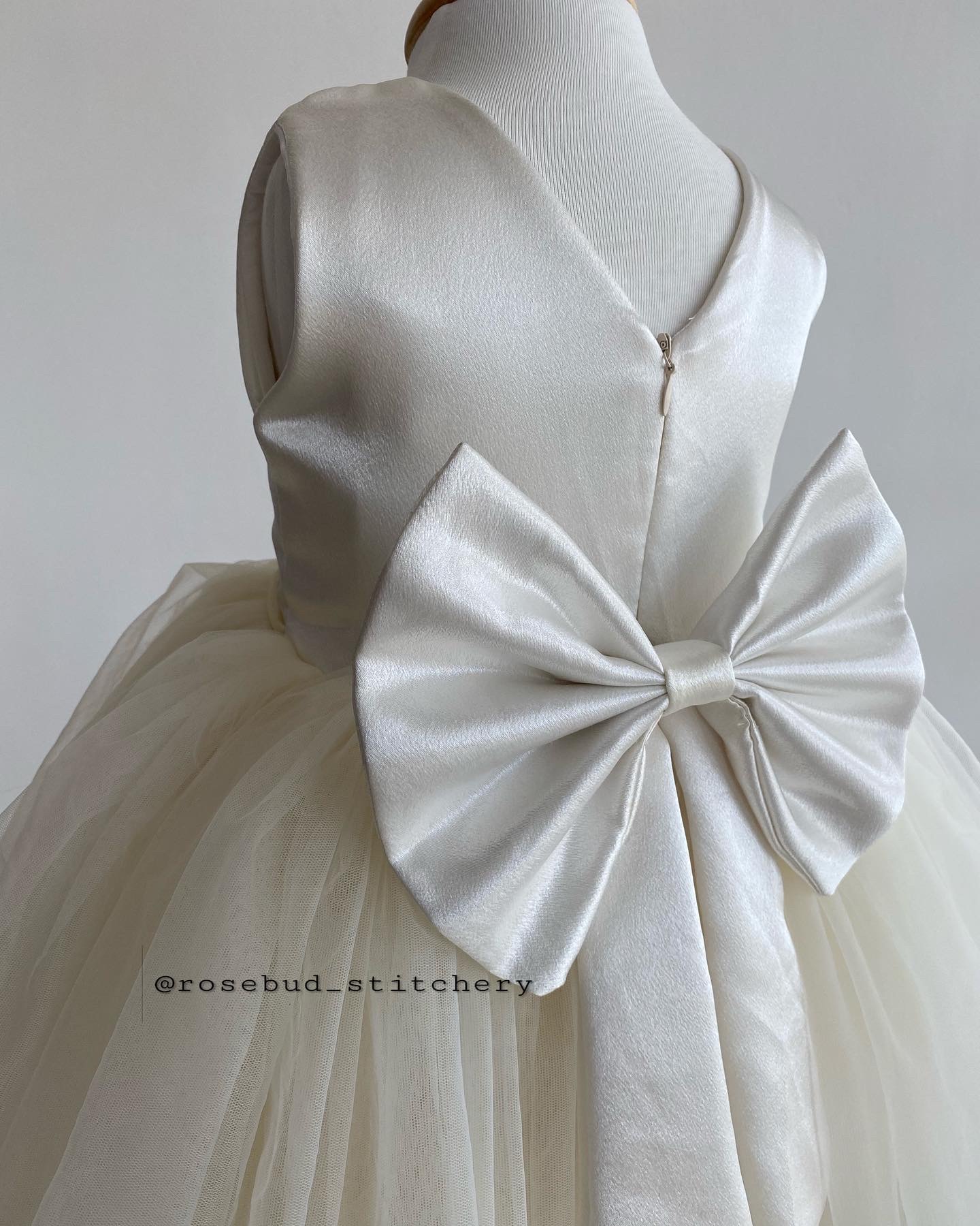 AA1746F1-17DD-4B49-BCF8-0529C74F9F8C