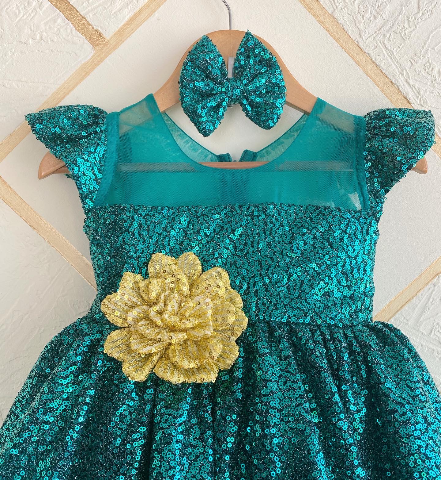 E322D168-E04C-41BD-B8F7-F7CFEE7C8862