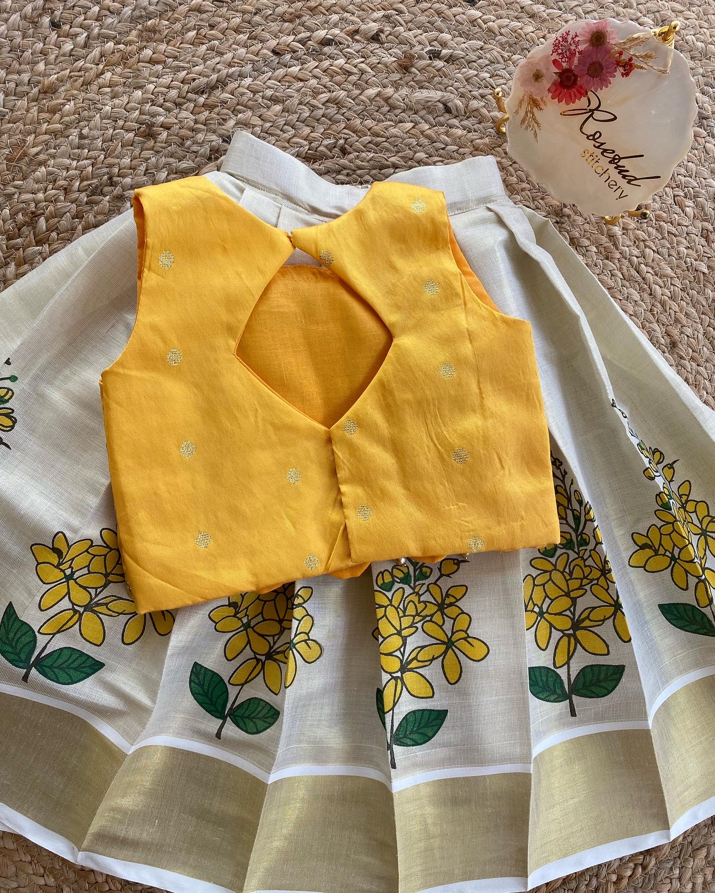 EE33C970-B095-491C-94A5-AFA17D2AD900