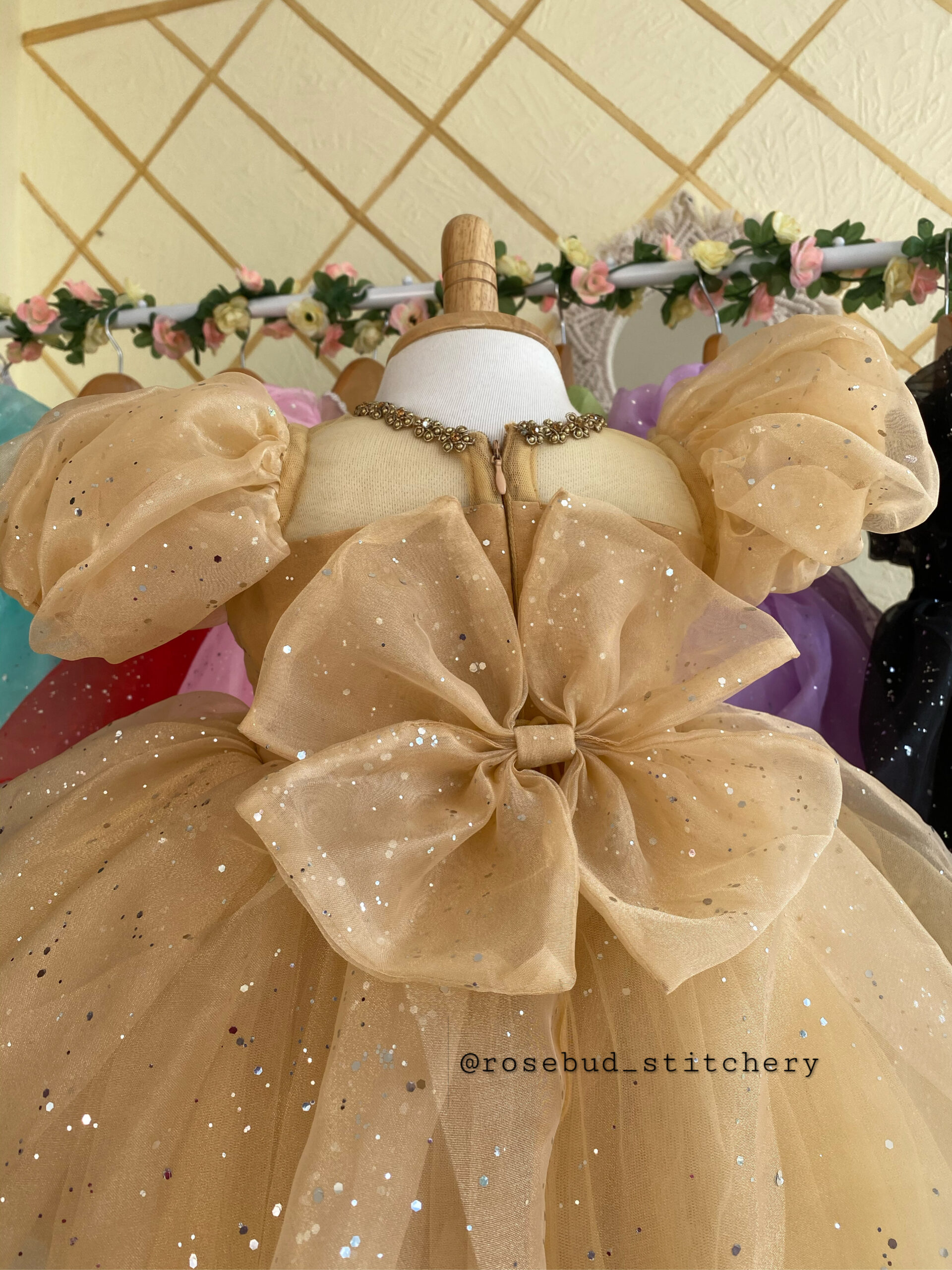 11812FEC-1F3E-4E9F-B664-622936B768F1