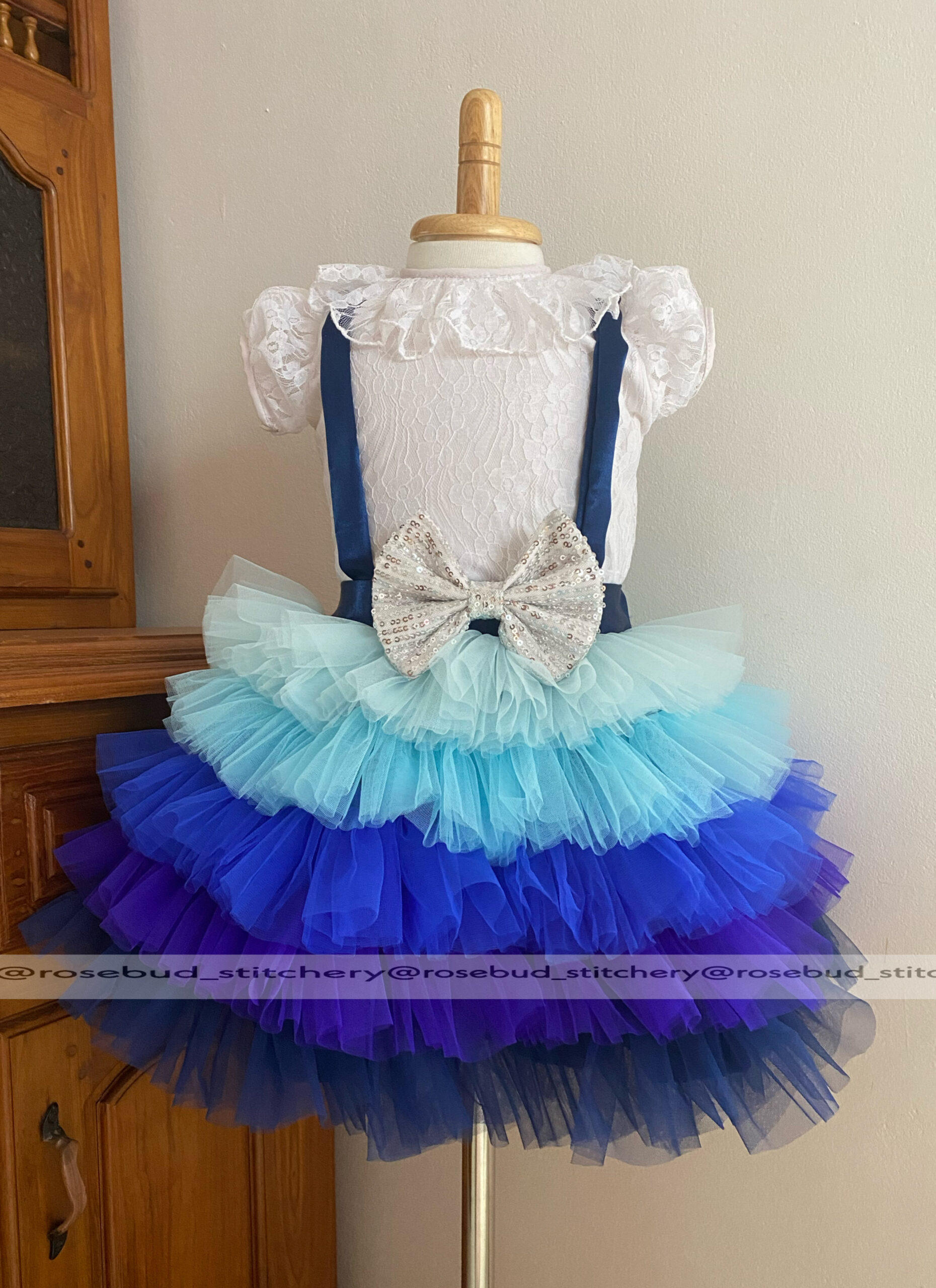 407F903A-A054-4C9B-A1A4-75997027637B