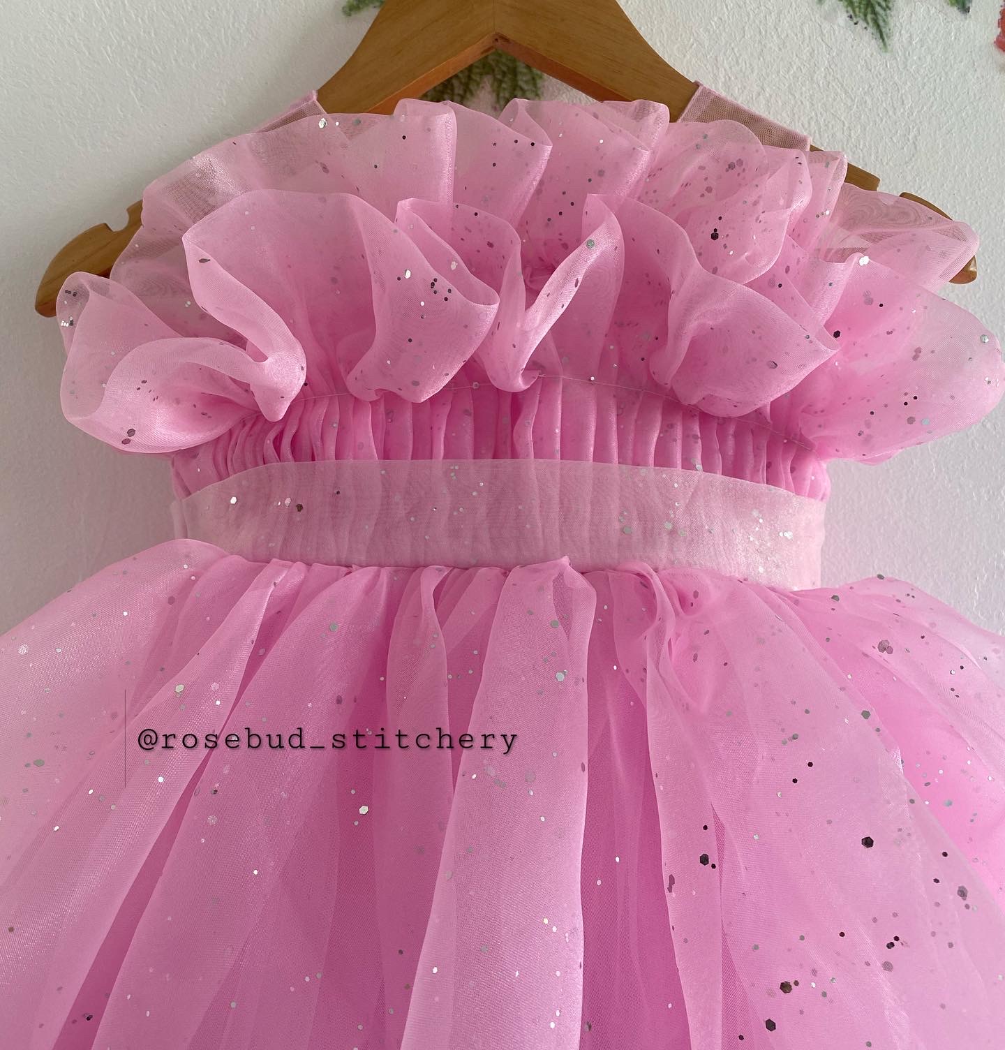 A2707FF9-64C1-49F7-849E-3CA48E954410