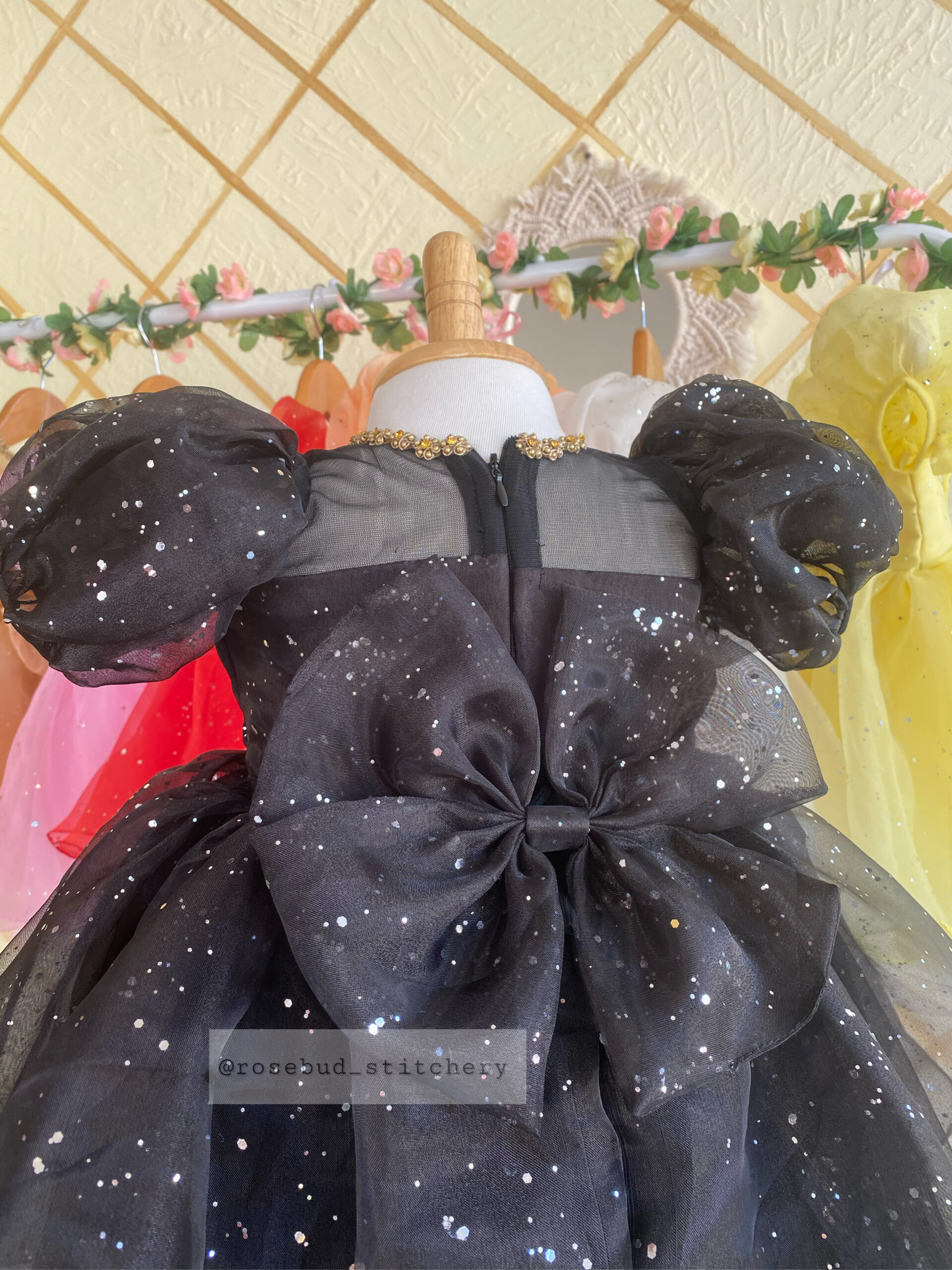 D4A70CDD-D666-43E3-B9CE-995B50C7C7E0