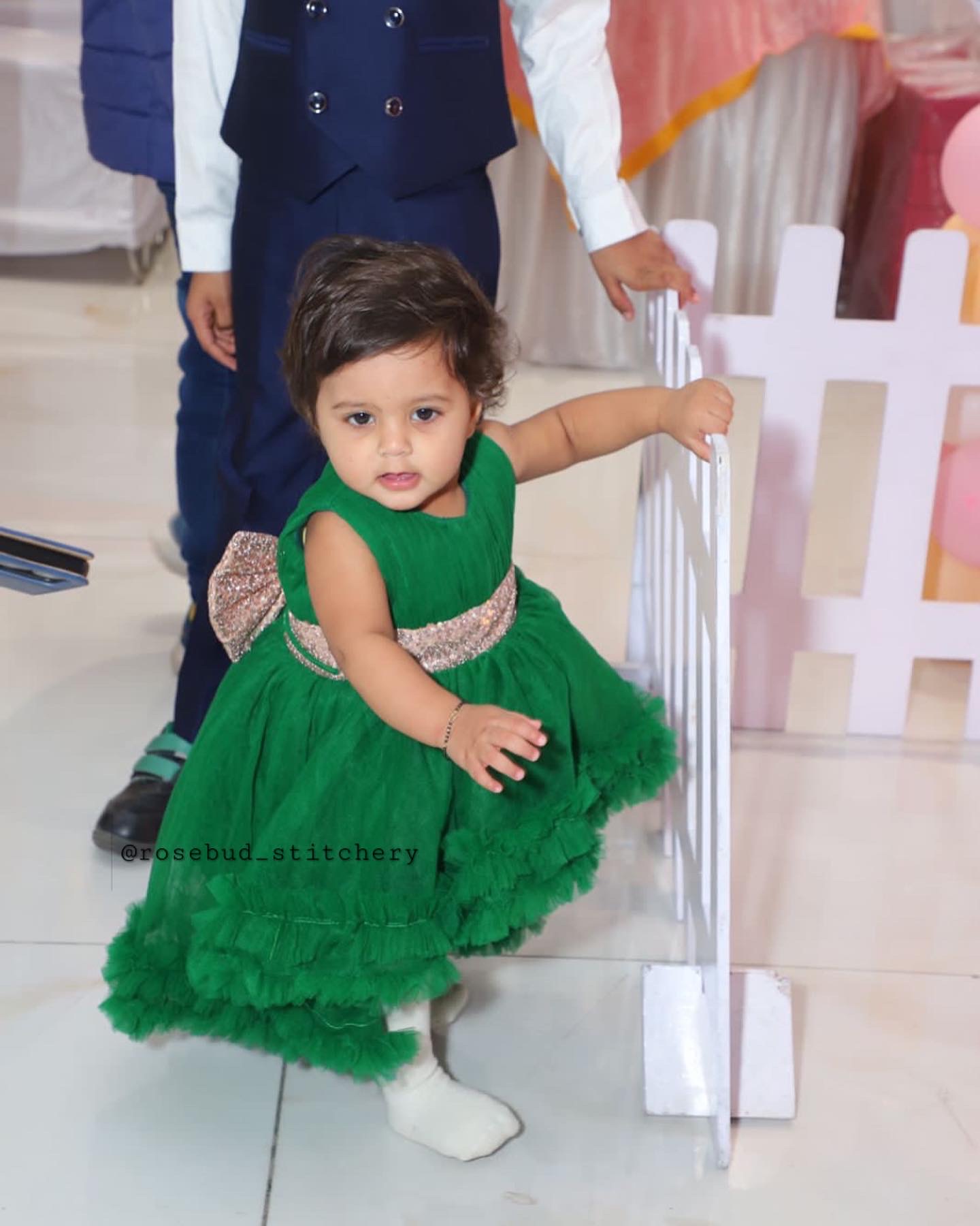 DA40B9D9-2C1B-4ED7-A319-2157295338F1