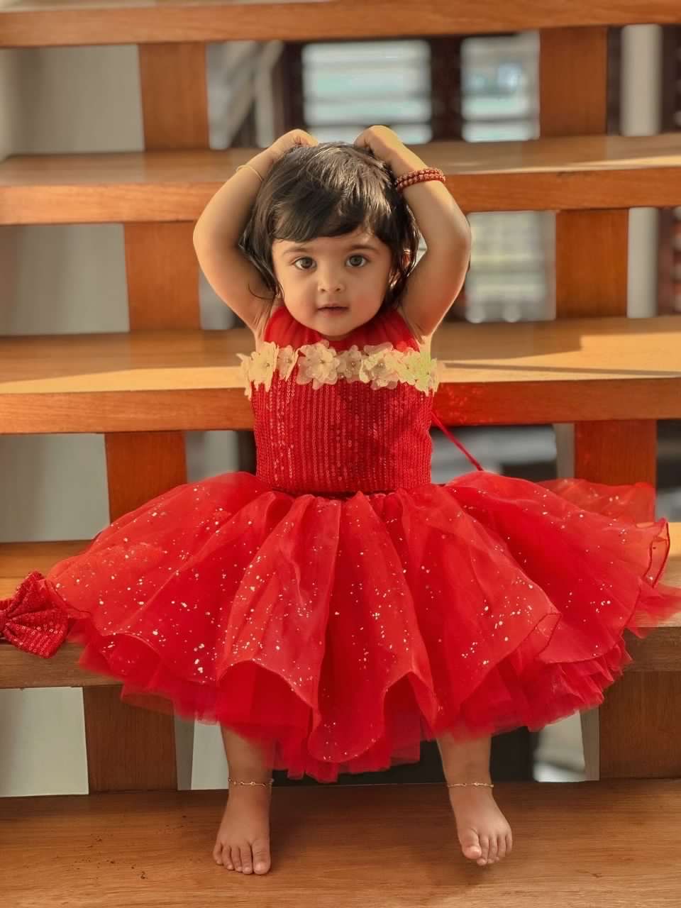 E111130B-F573-4FEE-AED4-E0E2C4520F34